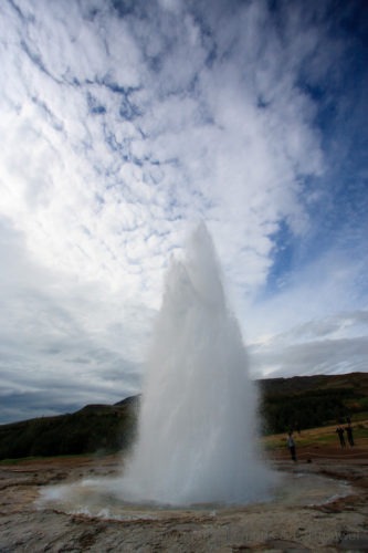 Geysir en Gullfoss IJsland  Zomer Waterval Water Rondreis IJsland Iceland Geysir geiser 