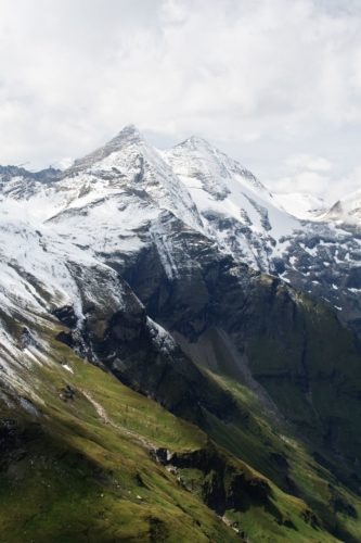 Großglockner Oostenrijk  Zomer Vakantie Sneeuw Oostenrijk Grossglockner Gletsjer Bergen Auto Alpen 