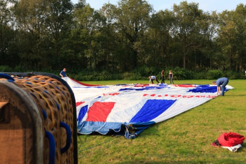 Ballonvaart van Stadskanaal naar Winschoten Nederland Wolkenluchten  Winschoten westerwolde ballooning Stadskanaal luchtballon Groningen Ballonvaart 