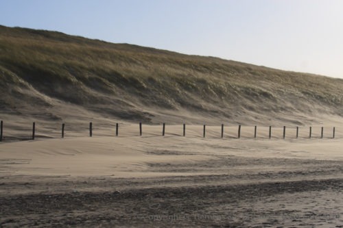 Storm aan het strand Strand en duinen  Wind Stuiven Strand Storm Noordwijkerhout Noordwijk Golven Duinen 